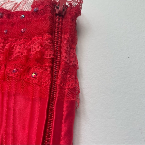 Fredricks of Hollywood Red Corset - Picture 5 of 11